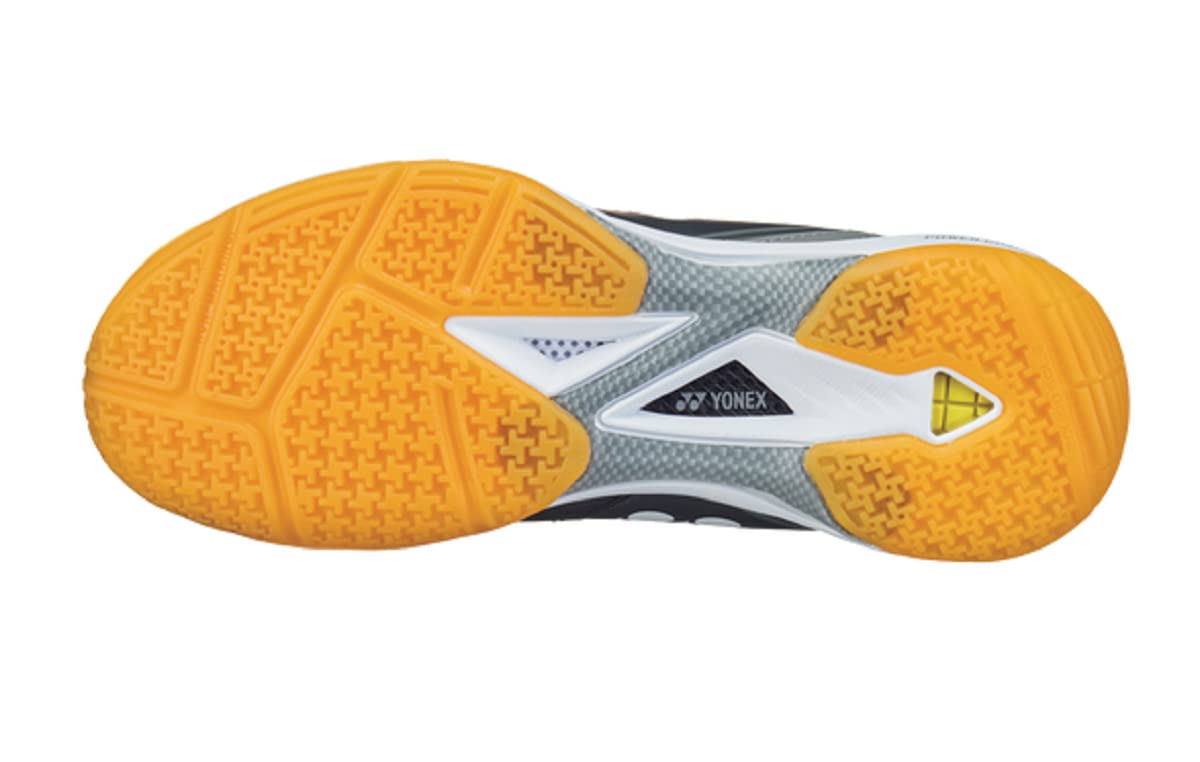 YONEX Power Cushion 65 Z3 Men's Indoor Court Shoe (Black)