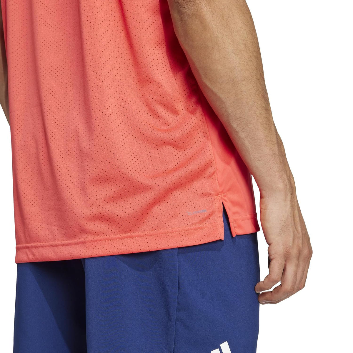 adidas Men's Club Tennis Climacool T-Shirt, Semi Lucid Red, Small